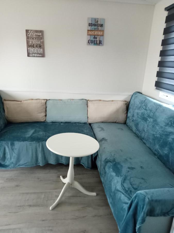 Mobile Home Service Hotelier Frejus Exterior photo