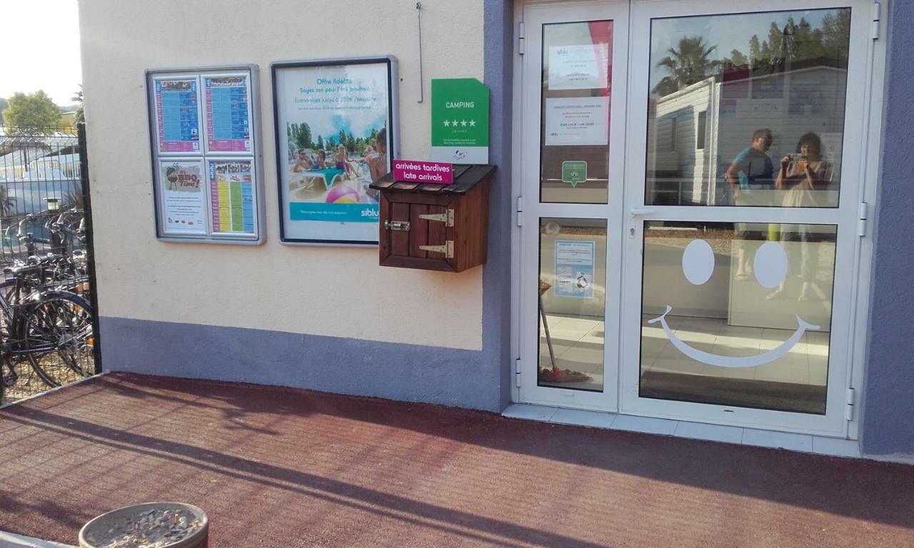Mobile Home Service Hotelier Frejus Exterior photo