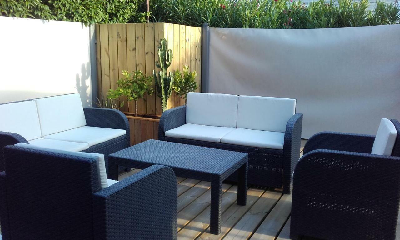 Mobile Home Service Hotelier Frejus Exterior photo